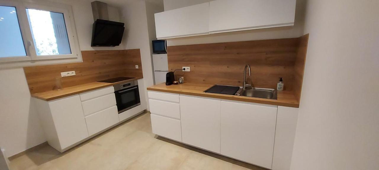 Apartament Chez Julie Saint-Raphaël Zewnętrze zdjęcie