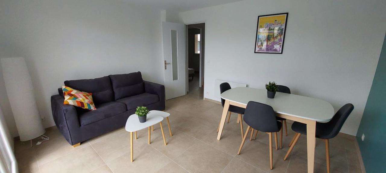 Apartament Chez Julie Saint-Raphaël Zewnętrze zdjęcie