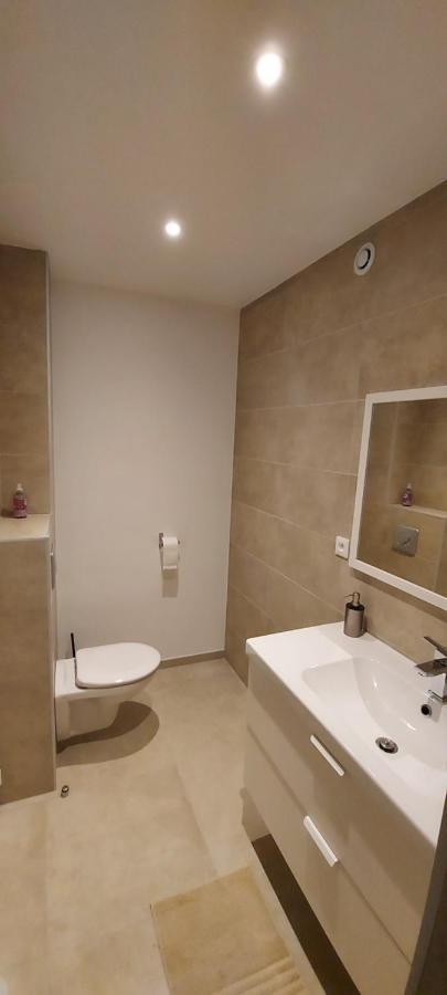 Apartament Chez Julie Saint-Raphaël Zewnętrze zdjęcie