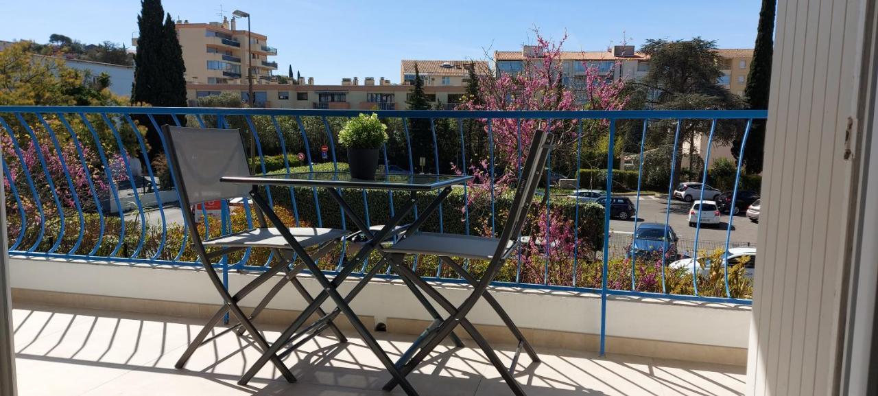 Apartament Chez Julie Saint-Raphaël Zewnętrze zdjęcie